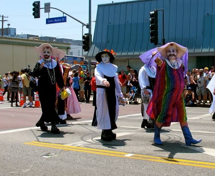 Sr. Candy Cide and Atilla D'Nun and a gaggle of Sisters Photo